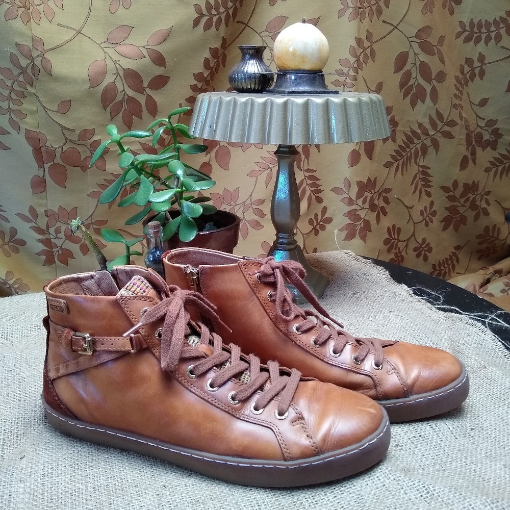 Pikolinos Yorkville Hightop sneakers